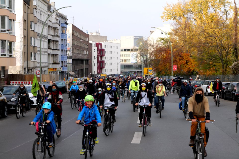 Bicycle demonstration against A49 and A100 in Berlin 2020-11-14 37