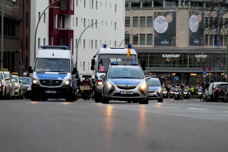Bicycle demonstration against A49 and A100 in Berlin 2020-11-28 15