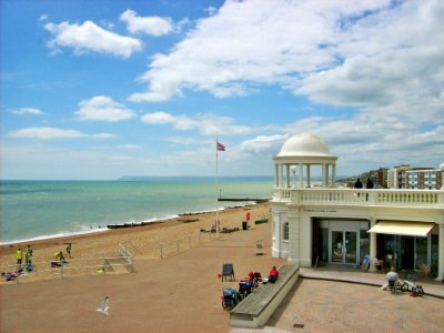 Bexhill sea front photo