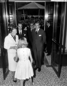 Bezoek prinses Beatrix en Claus aan Leeuwarden, Bestanddeelnr 918-1513