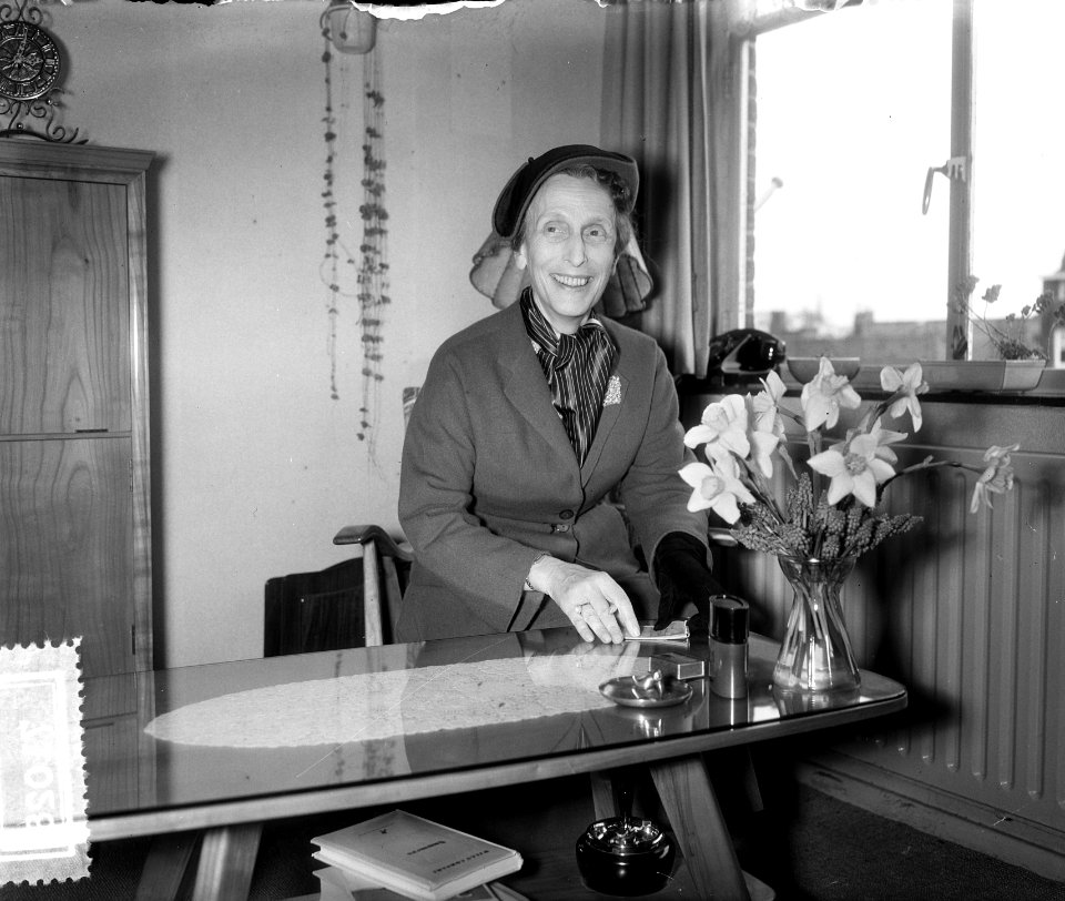 Bezoek Zweedse Koningspaar, derde dag, Koningin Louise, Bestanddeelnr 907-1028