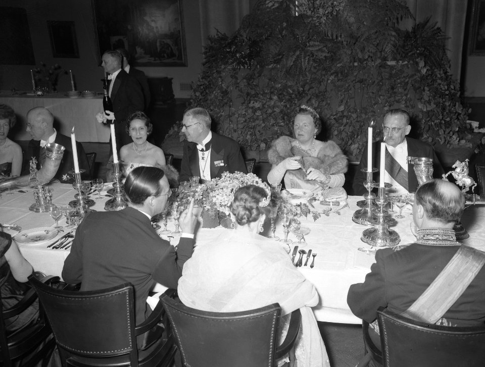 Bezoek Zweedse Koningspaar Amsterdam, tweede dag, diner Rijksmuseum, Bestanddeelnr 907-1012