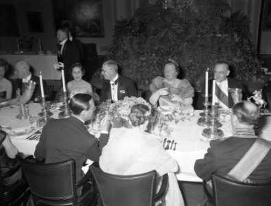 Bezoek Zweedse Koningspaar Amsterdam, tweede dag, diner Rijksmuseum, Bestanddeelnr 907-1012