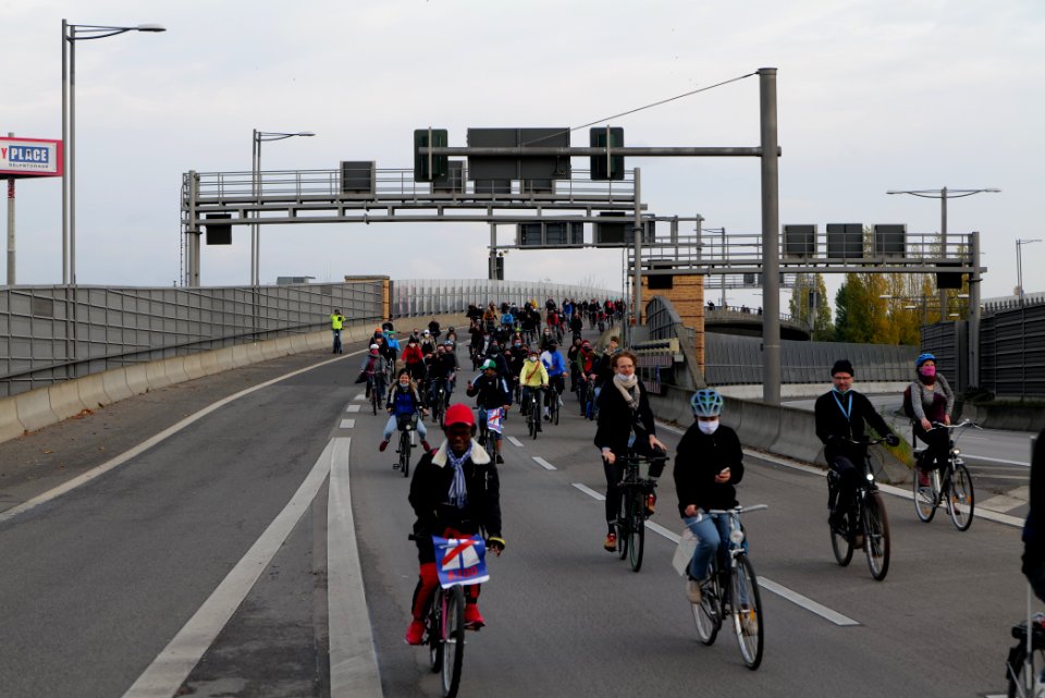 Bicycle demonstration against A49 and A100 in Berlin 2020-11-14 83