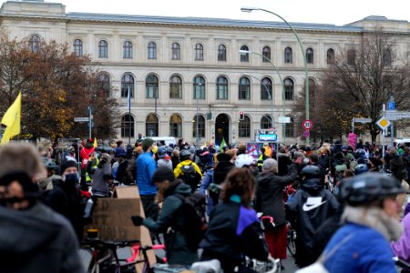 Bicycle demonstration against A49 and A100 in Berlin 2020-11-28 150