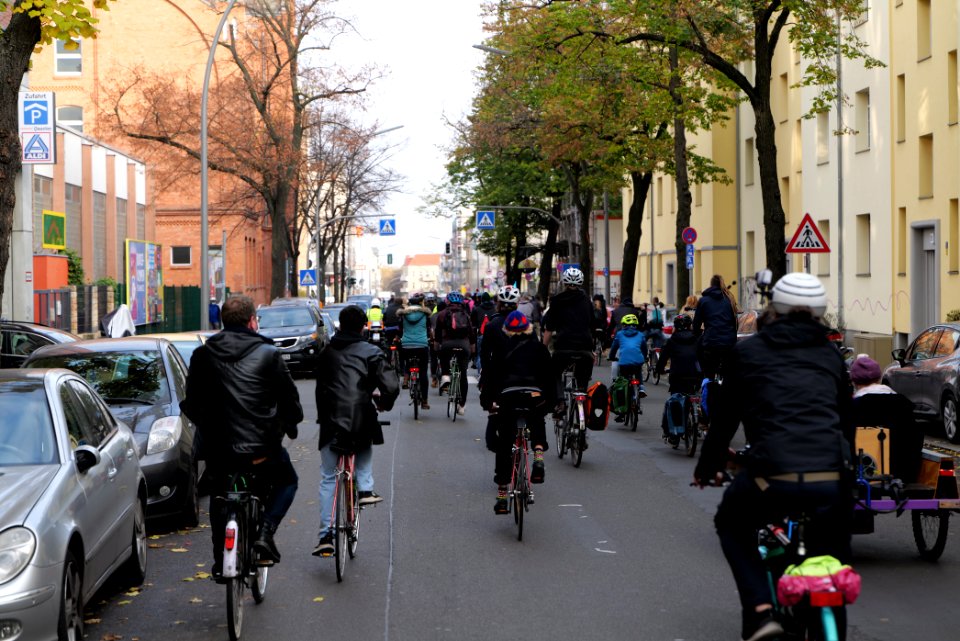 Bicycle demonstration against A49 and A100 in Berlin 2020-11-14 56