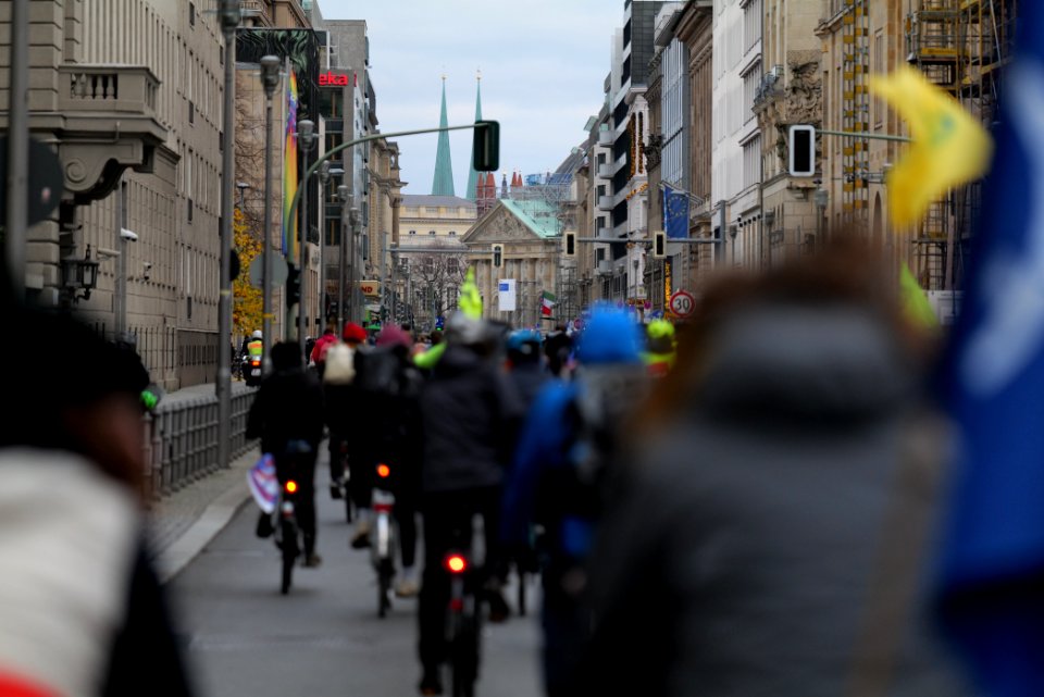 Bicycle demonstration against A49 and A100 in Berlin 2020-11-28 135