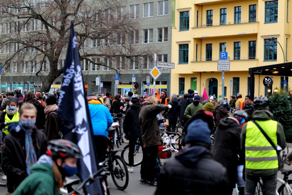Bicycle demonstration against A49 and A100 in Berlin 2020-11-28 153