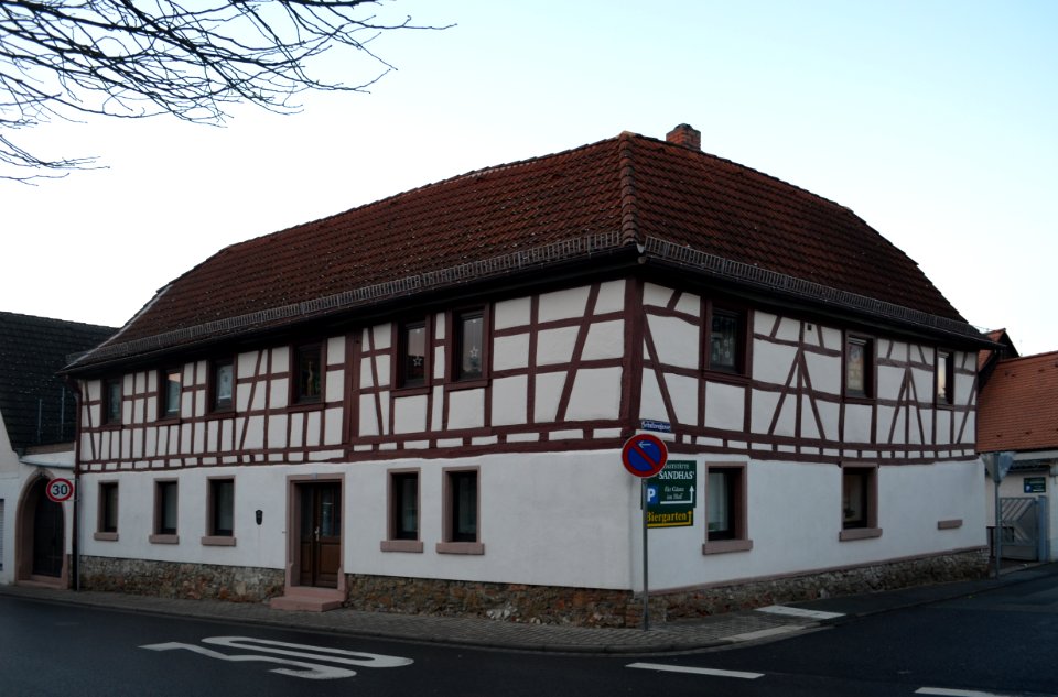 Bickenbach, Darmstädter Straße 38