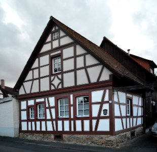 Bickenbach, Schulzengasse 2