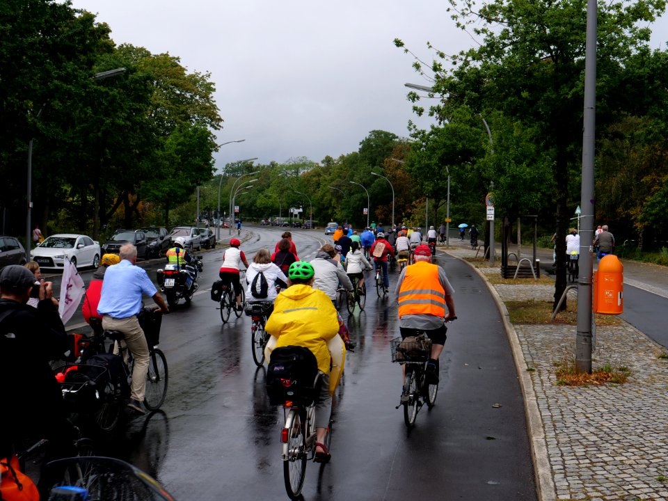 Bicycle demonstration to the Coal and Boat demonstration 2019 16