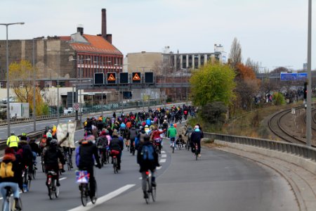 Bicycle demonstration against A49 and A100 in Berlin 2020-11-28 107