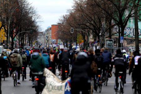 Bicycle demonstration against A49 and A100 in Berlin 2020-11-28 34
