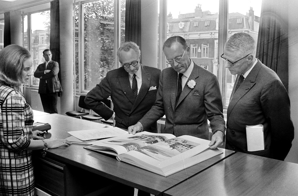 Bibliotheken, openingen, ministeries, voorlichting, Bestanddeelnr 920-4032