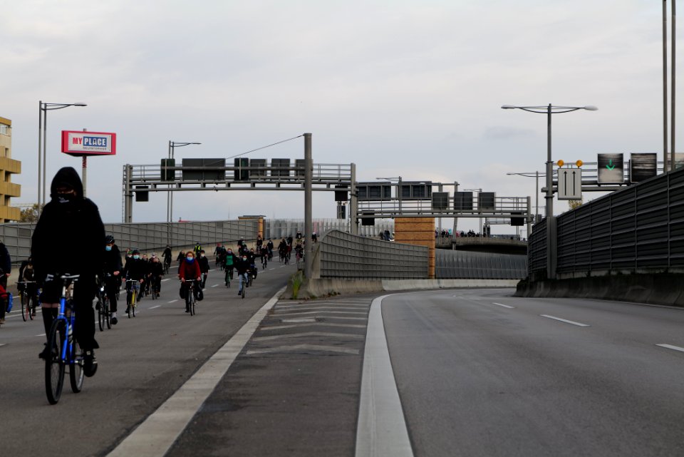Bicycle demonstration against A49 and A100 in Berlin 2020-11-14 75
