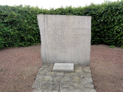 Bichancourt (Aisne) mémorial parachutages