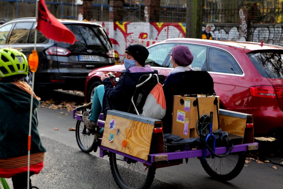 Bicycle demonstration against A49 and A100 in Berlin 2020-11-14 47