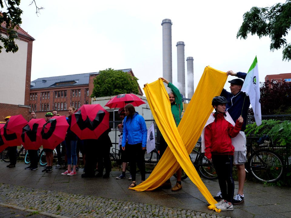 Bicycle demonstration to the Coal and Boat demonstration 2019 11