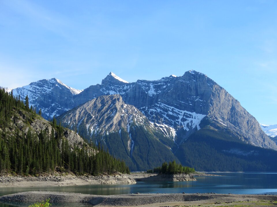 Mountains canada lake