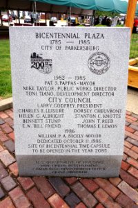 Bicentennial Plaza marker - Parkersburg, West Virginia - DSC05548