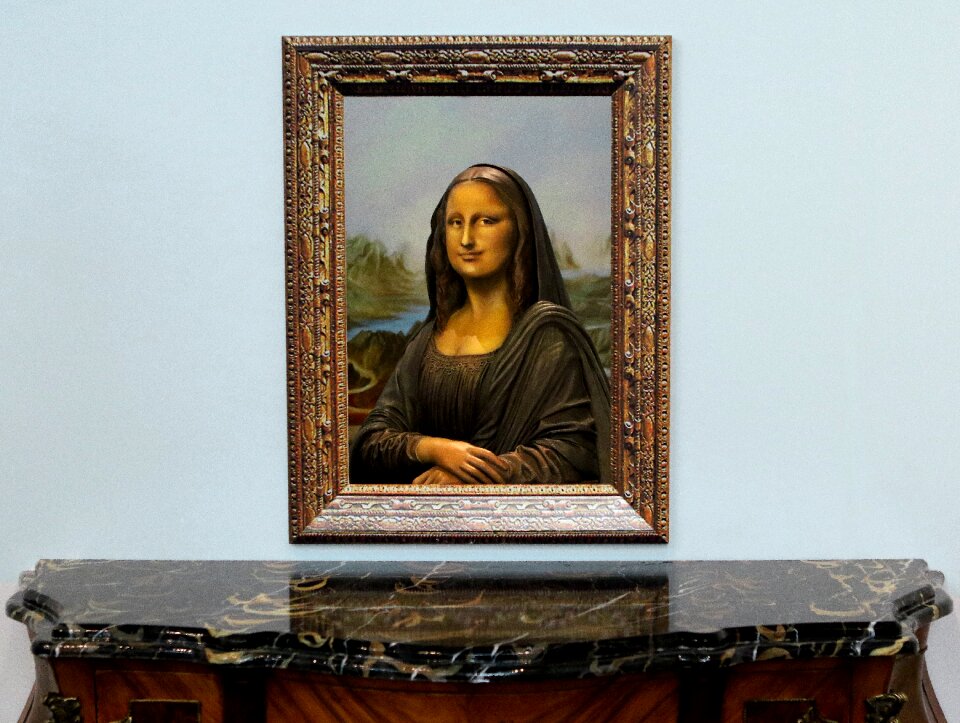 Painting mona lisa frame photo