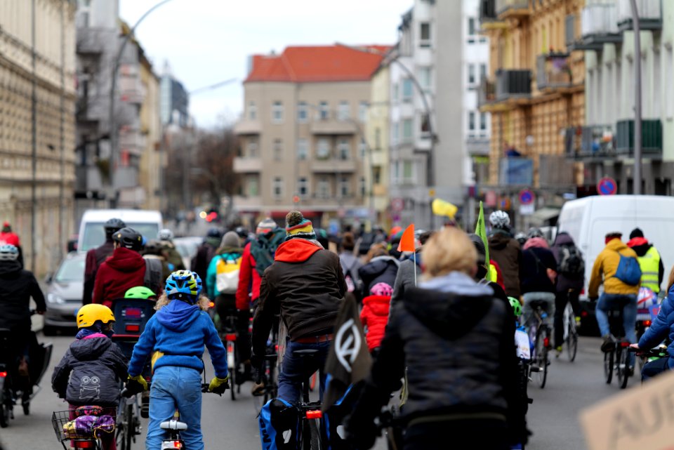 Bicycle demonstration against A49 and A100 in Berlin 2020-11-28 42