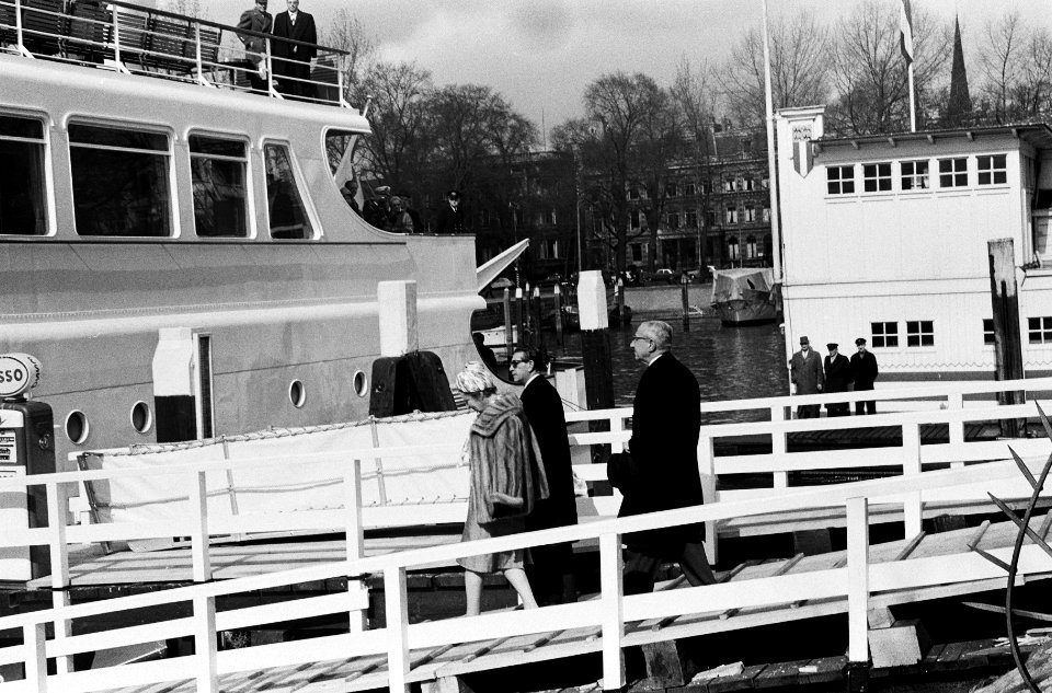Bezoek van de president van Mexico aan Rotterdam, bij de Roei- en Zeilvereniging, Bestanddeelnr 915-0053