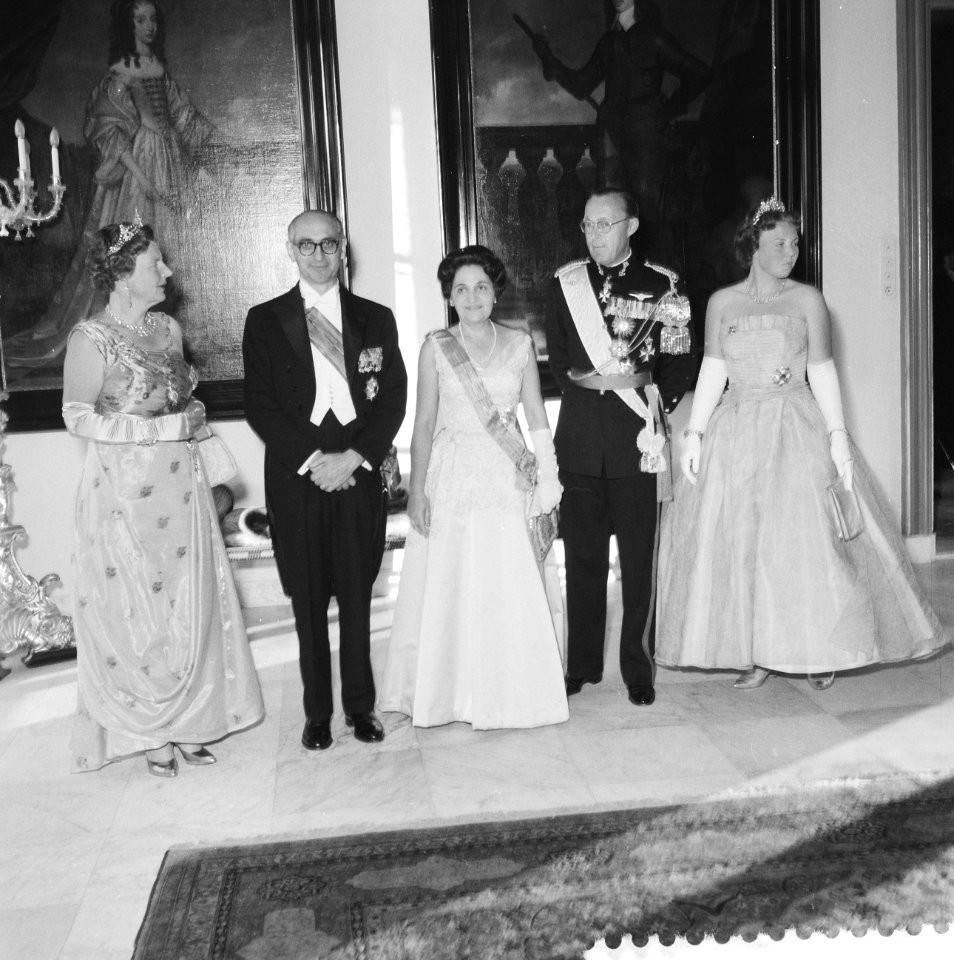 Bezoek van de president van Argentinië, Arturo Frondizi op het Huis den Bosch (g, Bestanddeelnr 911-3874