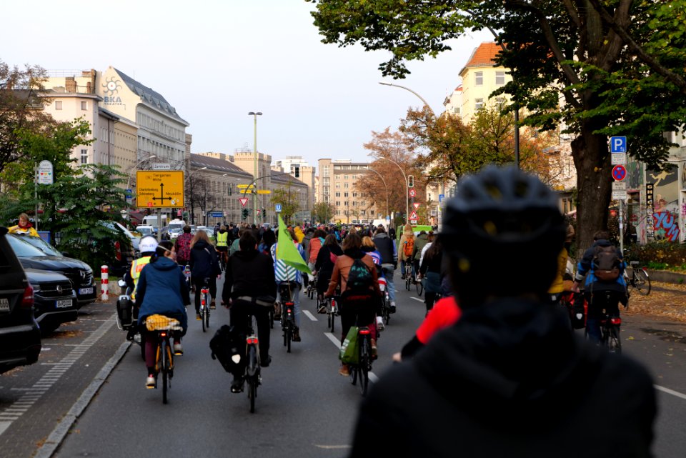 Bicycle demonstration against A49 and A100 in Berlin 2020-11-14 167