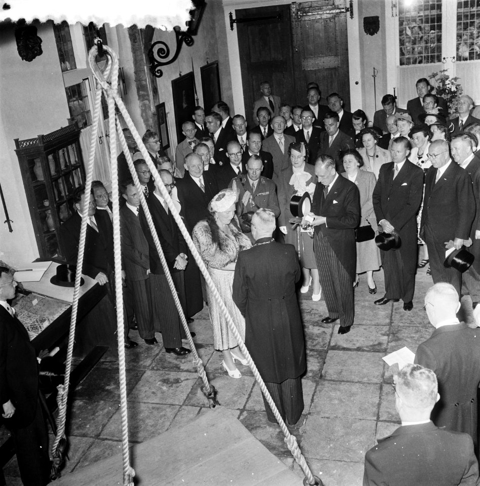 Bezoek Koningin Juliana aan Gouda, Bestanddeelnr 905-2297