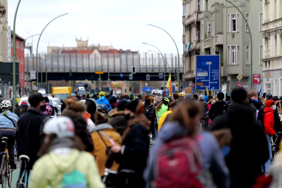 Bicycle demonstration against A49 and A100 in Berlin 2020-11-28 54