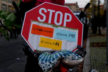 Bicycle demonstration against A49 and A100 in Berlin 2020-11-14 206