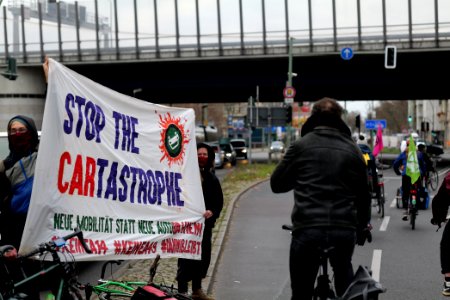 Bicycle demonstration against A49 and A100 in Berlin 2020-11-28 59