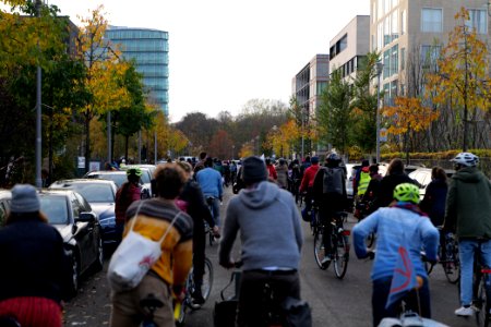 Bicycle demonstration against A49 and A100 in Berlin 2020-11-14 184 photo