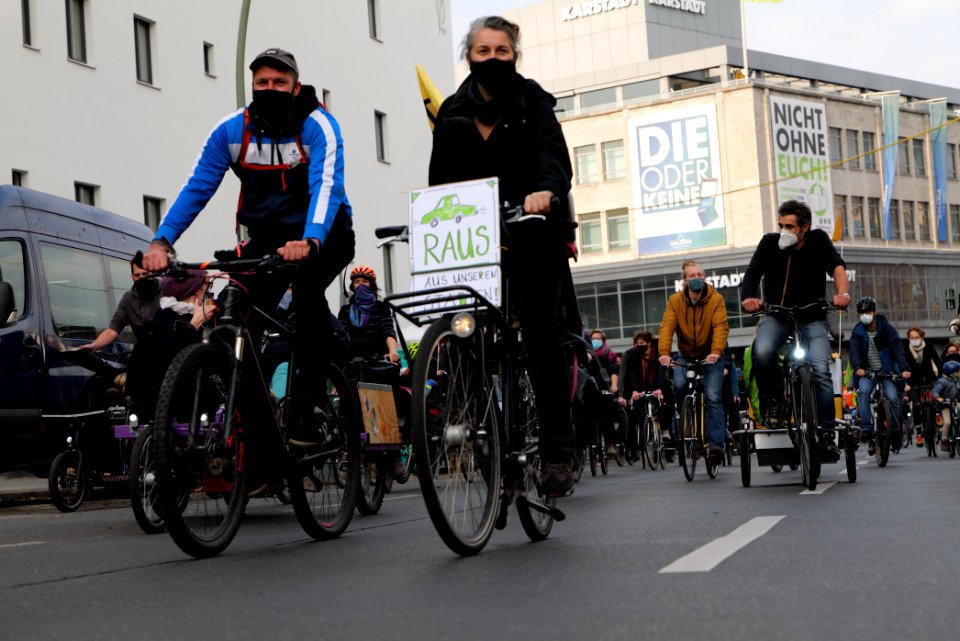 Bicycle demonstration against A49 and A100 in Berlin 2020-11-14 30