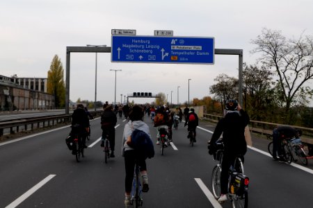Bicycle demonstration against A49 and A100 in Berlin 2020-11-14 151 photo