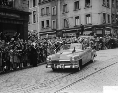 Bezoek Koninklijk Paar aan Luxemburg. Stadstour, Bestanddeelnr 904-6392