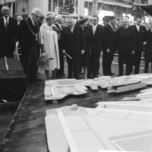 Bezoek koningin Juliana aan Schiedam, Bestanddeelnr 914-3093
