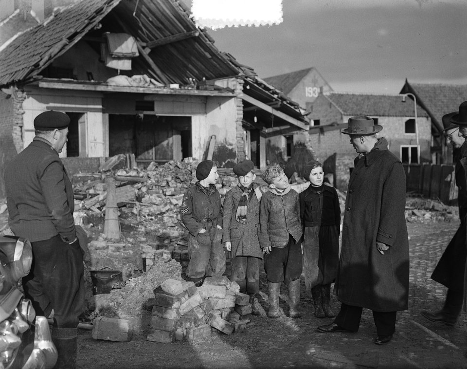 Bezoek raadsleden van Amsterdam aan Schouwen Duiveland, Bestanddeelnr 906-2579