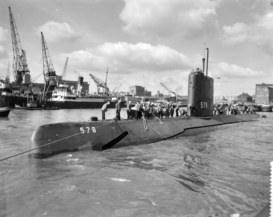 Bezoek van de Skale Amerikaans atoomduikboot aan Rotterdam, Bestanddeelnr 909-4076