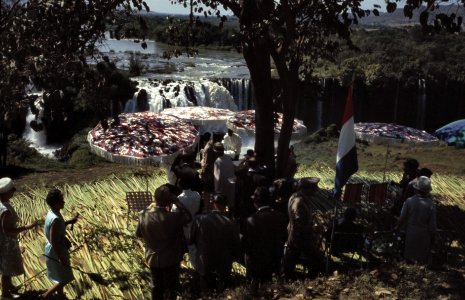 Bezoek Koningin Juliana , Pr Bernhard , Pr Beatrix Pr Claus aan Ethiopie Kon, Bestanddeelnr 254-8348