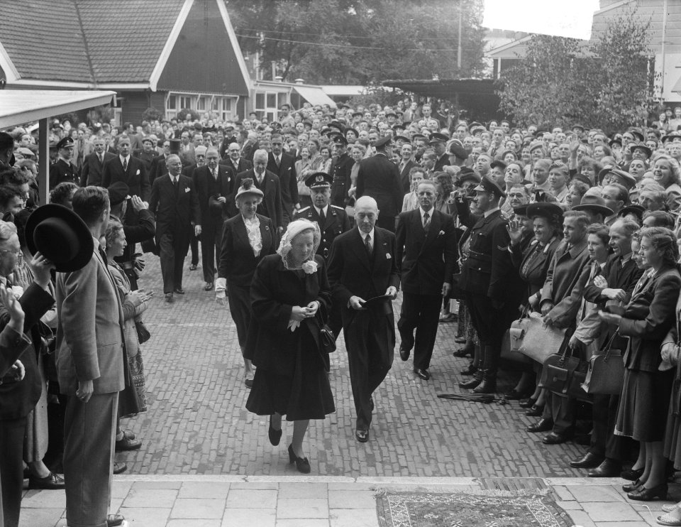 Bezoek koningin Juliana aan Jaarbeurs, Bestanddeelnr 904-1801