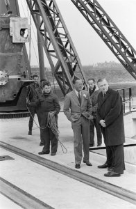 Bezoek Prins Bernhard aan Zeeland fabriek van Smit en Bolnes te Zierikzee, Bestanddeelnr 913-7511