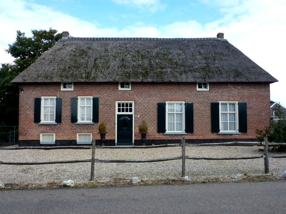 Beuningen (Gld) boerderij Hosterdstraat 12 hoofdgevel