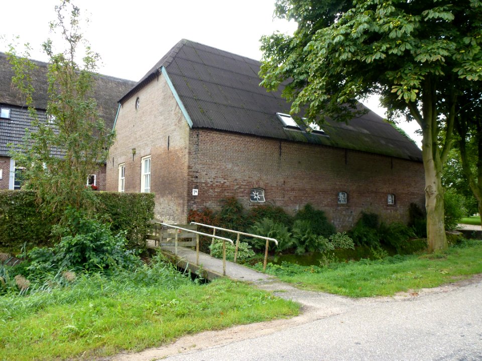 Beuningen (Gld) complex 't Rolland Hogewaldstraat 1-1a, gebouw 1a