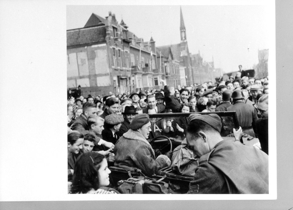 Bevrijdingen, Bestanddeelnr 255-9617