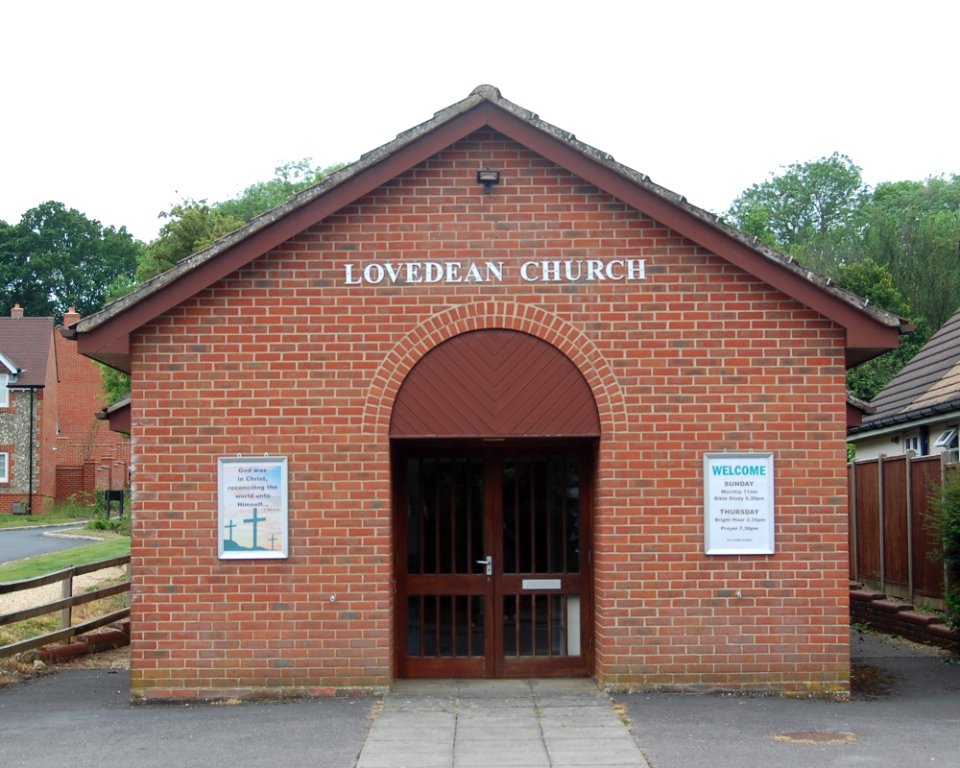 Bethesda Mission (Lovedean Church), Lovedean Lane, Lovedean (May 2019) (4)
