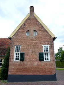 Beuningen (Gld) gezondheidspraktijk Wilhelminalaan 106 zijgevel