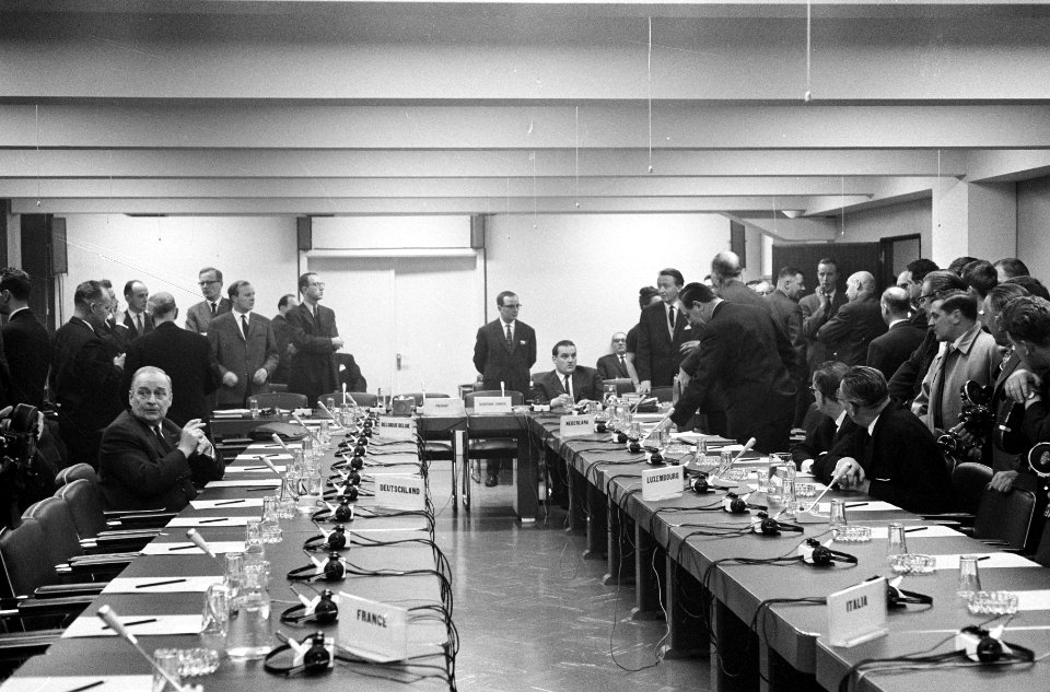 Besprekingen van de EEG in Brussel, overzicht, Bestanddeelnr 914-7607
