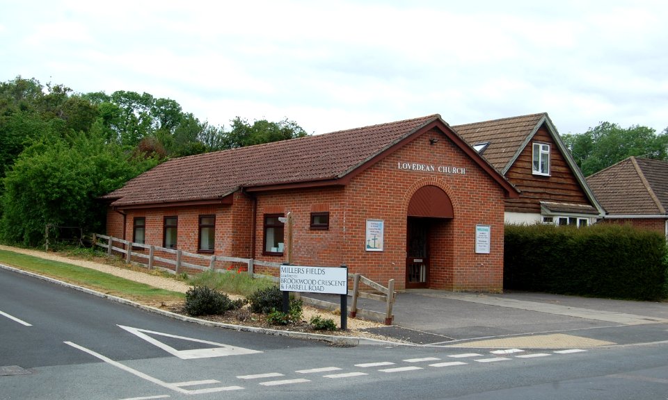 Bethesda Mission (Lovedean Church), Lovedean Lane, Lovedean (May 2019) (6)